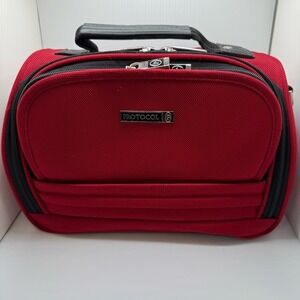 Red Protocol Travel Bag‎